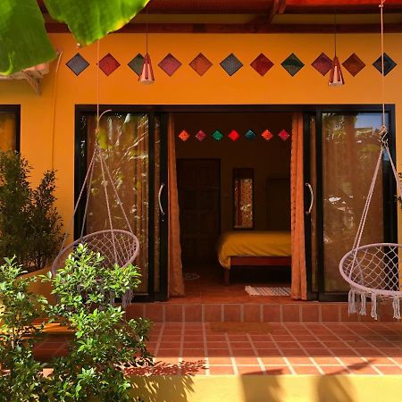 One World Bungalows Ko Lanta Buitenkant foto