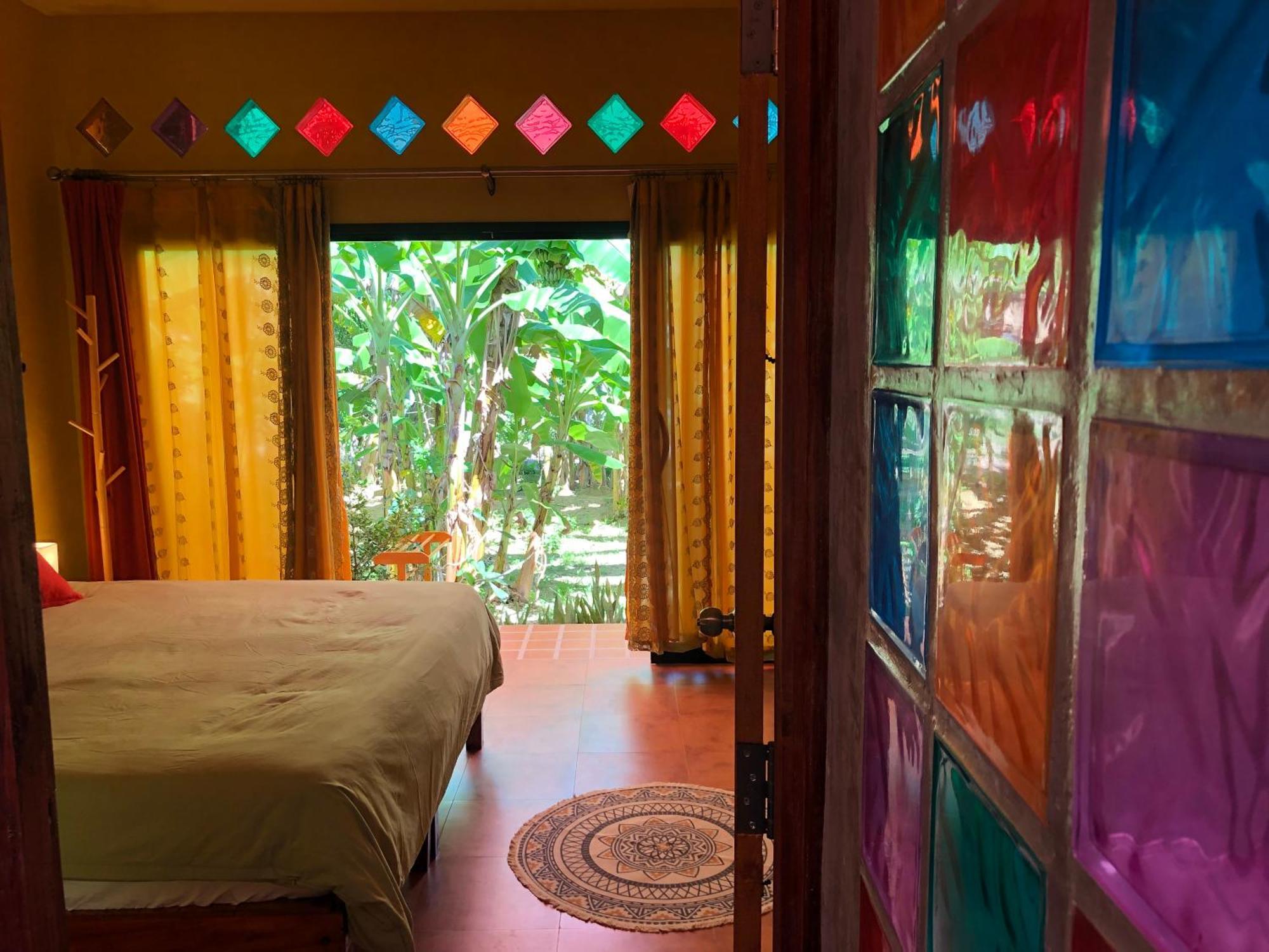 One World Bungalows Ko Lanta Buitenkant foto
